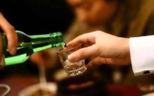 出现酒精依赖应该怎么办